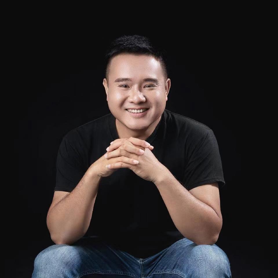 员工3